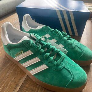 ADIDAS Spezial Gazelle Green Sneakers NWT